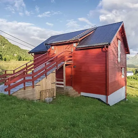 Vakantiehuis Amazing In W/ Sauna, Wifi And 3 Bedrooms Sortland