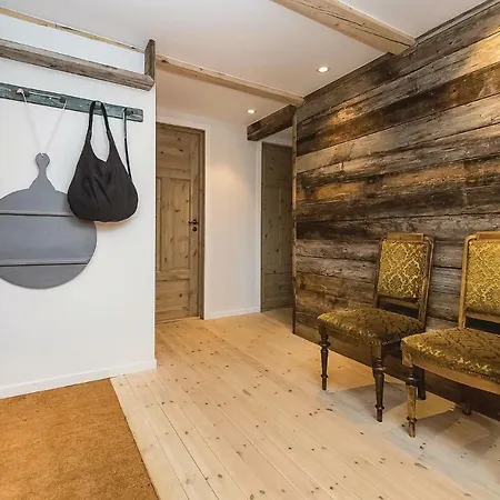 Vakantiehuis Amazing In W/ Sauna, Wifi And 3 Bedrooms Sortland